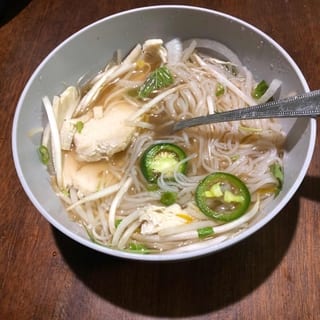 51. Phở Ga